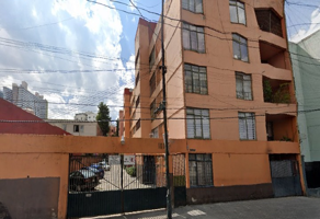 Foto de inmueble en Avenida Primero de Mayo 100, Col. 8 de Agosto C.P. 03820, Benito Juárez