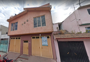 Foto de inmueble en Flores Mexicanas, Benito Juárez, Cdad. Nezahualcóyotl, Méx. #GR, Col. Benito Juárez (La Aurora) C.P. 57000, Nezahualcóyotl