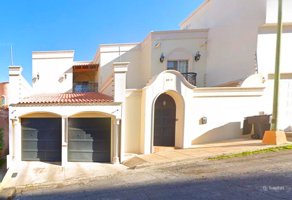 Foto de inmueble en Lomas del Charco 6803, Lomas Altas IV Etapa, 31207 Chihuahua, Chih. #6803, Col. Lomas Altas II C.P. 31207, Chihuahua
