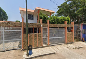 Foto de inmueble en Pericles #70, Col. Tacoteno C.P. 96870, Minatitlán