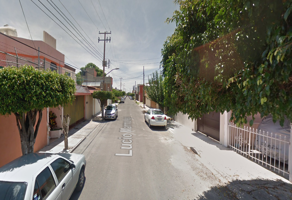 Foto de inmueble en Lucio Marmolejo, Zona de Oro, 38020 Celaya, Gto. #00Int. 00, Col. Santa Anita C.P. 38020, Celaya