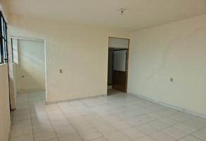 Foto de inmueble en lago ontario, Col. Agua Azul Grupo A Super 4 C.P. 57500, Nezahualcóyotl