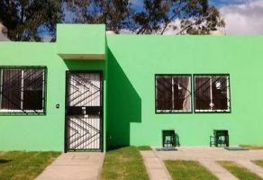 Foto de inmueble en 16 De Sept, Col. Amoltepec C.P. 90494, Tzompantepec
