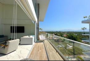 Foto de inmueble en Paseo de los Cocoteros, Flamingos, 63735 Bucerías, Nay. #101Int. 404, Col. Villas Green Canal C.P. 63735, Bahía de Banderas