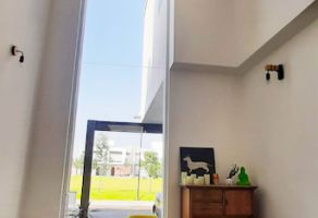 Foto de inmueble en Privada Chabacano 146, San Luis Mextepec, Zinacantepec, Esta #146, Col. Bosques Residencial C.P. 51355, Zinacantepec