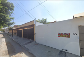 Foto de inmueble en Av Bugambilias #40, Col. Brisas de Cuautla C.P. 62757, Cuautla