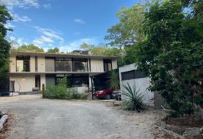Foto de inmueble en 12, Av. los Arboles Tulúm Q.R. #s/n, Col. Macario Gómez C.P. 77796, Tulum