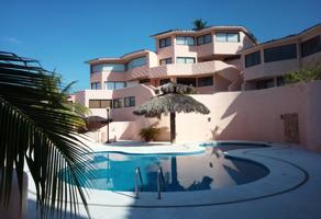 Foto de inmueble en Del Venado, Lomas de Costa Azul, 39830 Acapulco de Juárez, Gro., Col. Lomas de Costa Azul C.P. 39830, Acapulco de Juárez
