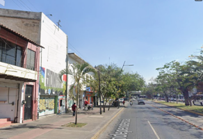 Foto de inmueble en Calz. Independencia Norte 382, La Perla, 44360 Guadalajara, Jal. #382, Col. Sagrado Corazón C.P. 44360, Guadalajara