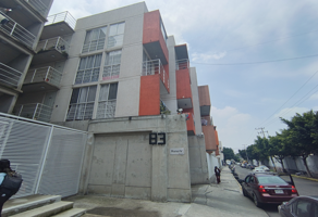 Foto de inmueble en Av. Los Angeles, San Sebastián Tecoloxtitla, Iztapalapa, 09520 Ciudad de México, CDMX, Col. El Edén C.P. 09520, Iztapalapa