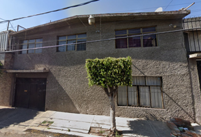 Foto de inmueble en Lomas de San Lorenzo #s/n, Col. Lomas de San Lorenzo C.P. 09780, Iztapalapa