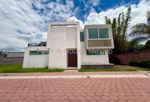 Foto de inmueble en Santa Rosa Jauregui, Col. Santa Rosa de Jauregui C.P. 76220, Querétaro