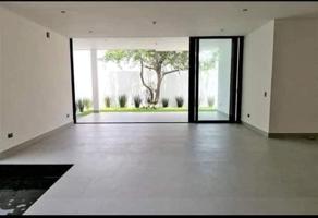 Foto de inmueble en La Joya Privada Calandria Residencial, Col. El Uro C.P. 64986, Monterrey
