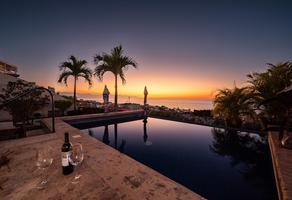 Foto de inmueble en  , Col. 5 de Diciembre C.P. 48350, Puerto Vallarta