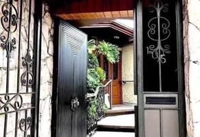 Foto de inmueble en Paseo San Francisco 22 #22, Col. San Carlos C.P. 52159, Metepec