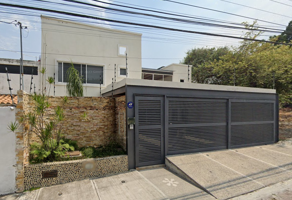 Foto de inmueble en P.º Burgos Sur 238, Burgos Bugambilias, 62584 Tres de Mayo, Mor. #238, Col. Burgos Bugambilias C.P. 62584, Temixco