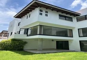 Foto de inmueble en C. Lirios 100, Jurica, 76100 Santiago de Querétaro, Qro. #100, Col. Rinconada Jurica C.P. 76100, Querétaro