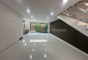 Foto de inmueble en El Mirador, 76134 Santiago de Querétaro, Qro., Col. El Mirador C.P. 76134, Querétaro