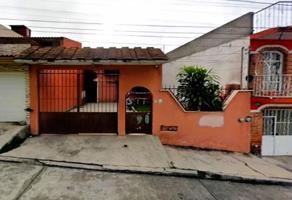 Foto de inmueble en San Luis Potosí, Progreso Macuiltepetl, Xalapa-Enríquez, Ver. #1, Col. Progreso Macuiltepetl C.P. 91130, Xalapa