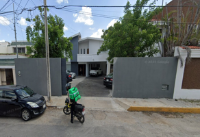 Foto de inmueble en Calle 1C #304, Col. Privada Campestre Chuburna C.P. 97205, Mérida