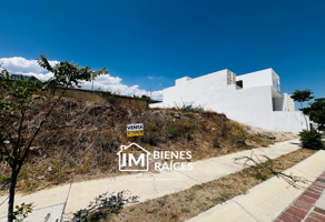 Foto de inmueble en Blvd. Juan Alonso de Torres Pte. 4101, Lomas Punta del Este, 37296 León de los Aldama, Gto. #4101, Col. Residencial Lomas Punta del Este C.P. 37296, León