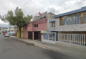 Foto de inmueble en Av Fernando Amilpa 105, Atzacoalco CTM, Gustavo A. Madero, 07090 Ciudad de México, CDMX #105, Col. C.T.M. El Risco C.P. 07090, Gustavo A. Madero