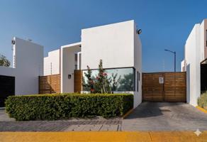 Foto de inmueble en Paseo del Risco  #S/N, Col. San Isidro C.P. 76226, Querétaro