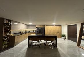 Foto de inmueble en Calle Ricardo Jones, Av. Manuel Román Alatorre esq, Insurgentes, 44820 Guadalajara, Jal. #esq, Col. Los Obeliscos C.P. 44820, Guadalajara