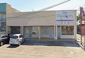 Foto de inmueble en Calle E  Esquina  Plateros Int. locales  2-3 y 4, Col. Industrial C.P. 21010, Mexicali