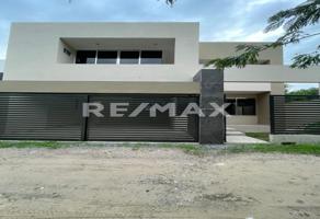 Foto de inmueble en Avenida A  #116, Col. El Ojital C.P. 89364, Tampico