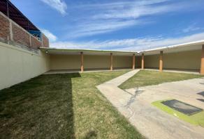 Foto de inmueble en San Francisco de la Charca, Colonia El Nido, 36645 Irapuato, Gto., Col. San Francisco de la Charca (El Nido) C.P. 36645, Irapuato