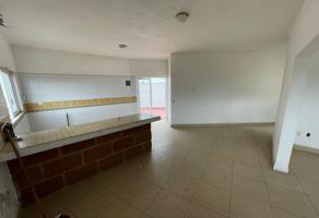 Foto de inmueble en Lleandro Valle, Col. Cuernavaca Centro C.P. 62000, Cuernavaca