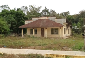 Foto de inmueble en PASCACIO GAMBOA 9   #9, Col. Del Bosque C.P. 95580, José Azueta