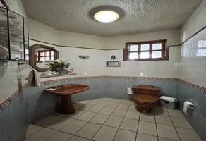 Foto de inmueble en Calle Circuito Madrigal #4590, Col. Chapalita Inn C.P. 45010, Zapopan