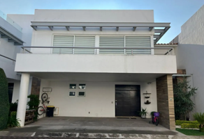 Foto de inmueble en Calle Mariano Arista 316 #316Int. 00, Col. Villas Kent Secc Sauces C.P. 52150, Metepec