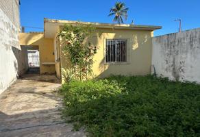 Foto de inmueble en Calle Galeana, Col. Julio Tejeda C.P. 91739, Veracruz