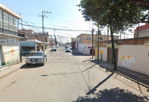 Foto de inmueble en Pedro Cortes 100, Barrio de Sta Bárbara, 50050 Toluca de Lerdo, Méx. #100, Col. Zopilocalco Sur C.P. 50050, Toluca