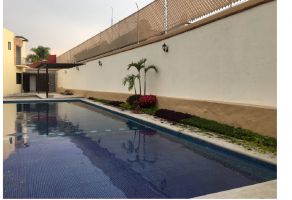 Foto de inmueble en Av Tezontepec #1Int. 1, Col. Tezontepec C.P. 62566, Jiutepec