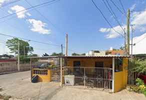 Foto de inmueble en C. 37ᴬ, Xoclán López Portillo, 97245 Mérida, Yuc., Col. Xoclan C.P. 97246, Mérida