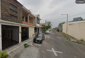 Foto de inmueble en Av de la Cordillera, Fraccionamiento Lomas de Miradores, 91636 Lomas de Miradores, Ver. #00Int. 00, Col. Lomas de Miradores C.P. 91636, Emiliano Zapata