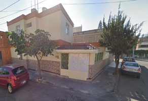Foto de inmueble en Calle Doctor Juan Salazar 693 #693, Col. Obrera C.P. 44420, Guadalajara