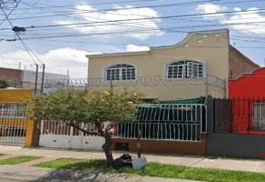 Foto de inmueble en Adalberto Navarro Sánchez, Los Arrayanes, Guadalajara, Jal., Col. Los Arrayanes C.P. 44766, Guadalajara