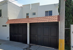 Foto de inmueble en Av. Oxígeno, Villa de las Torres, León de los Aldama, Gto., Col. El Condado C.P. 37218, León