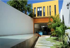 Foto de inmueble en 70, Col. Merida Centro C.P. 97000, Mérida