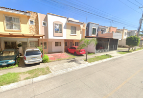 Foto de inmueble en Lázaro Cárdenas, Estrada, 45200 Tesistán, Jal.Int. 391, Col. Estrada C.P. 45200, Zapopan