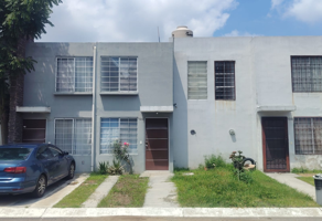 Foto de inmueble en Santa Cruz del Valle, Jal.Int. NID 39916280116, Col. Hacienda Santa Cruz C.P. 45655, Tlajomulco de Zúñiga