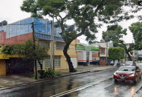 Foto de inmueble en Canal de Miramontes  #2178, Col. Avante C.P. 04460, Coyoacán