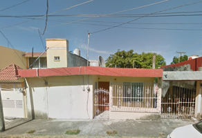 Foto de inmueble en SUR 6 #113, Col. Adolfo Ruiz Cortines C.P. 91770, Veracruz