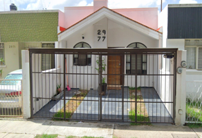Foto de inmueble en av valle de México #2977, Col. Viveros del Valle C.P. 45138, Zapopan