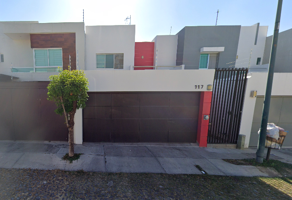 Foto de inmueble en Amatista #117, Col. Esmeralda C.P. 28017, Colima